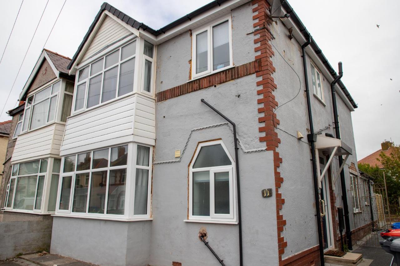 Wave Stays - First Floor Apartment Cleveleys Eksteriør bilde
